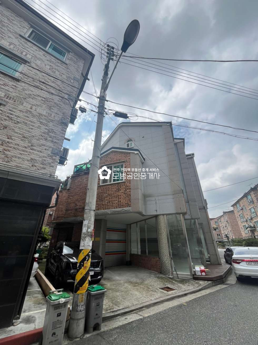 전북 전주완산구 효자동2가 효자동 지상3층 빌라 통매매 매매 매물번호 10193 사진 2